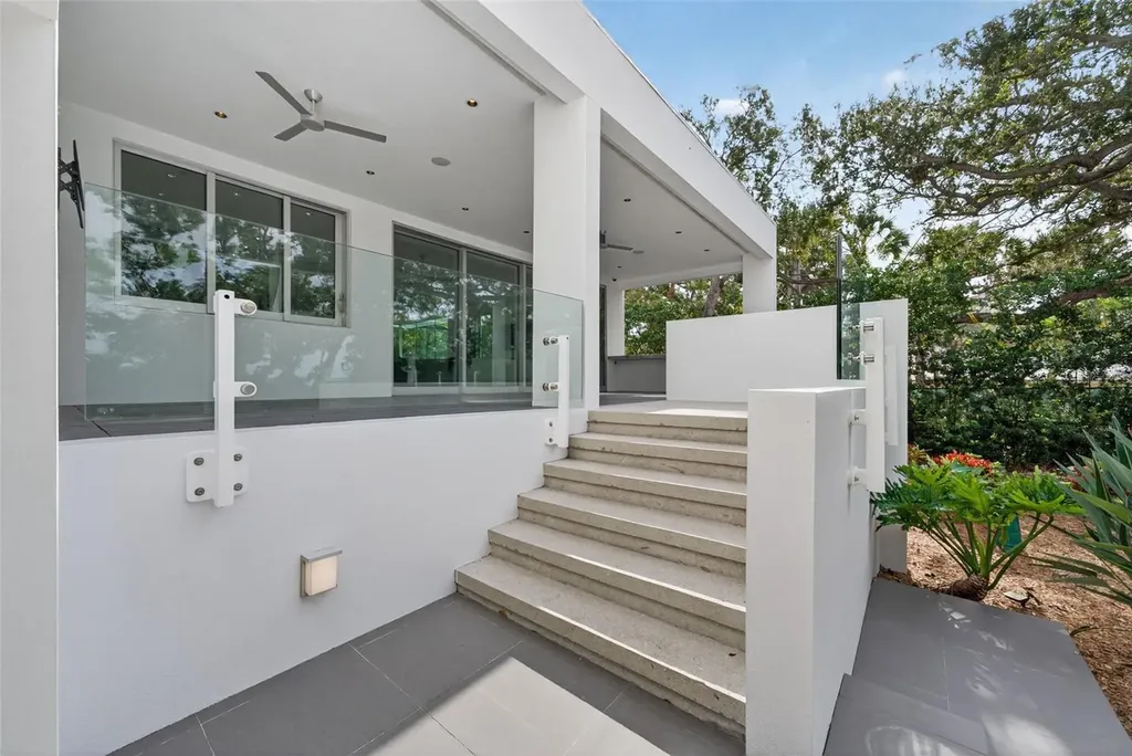 1617 Palmetto Lane Sarasota FL 34236