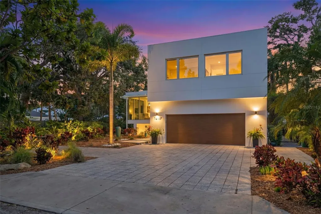 1617 Palmetto Lane Sarasota FL 34236