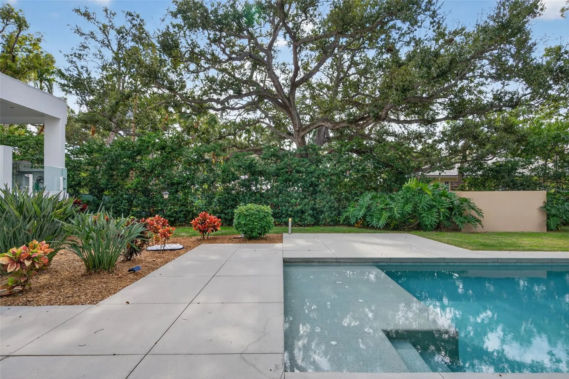 1617 Palmetto Lane Sarasota FL 34236
