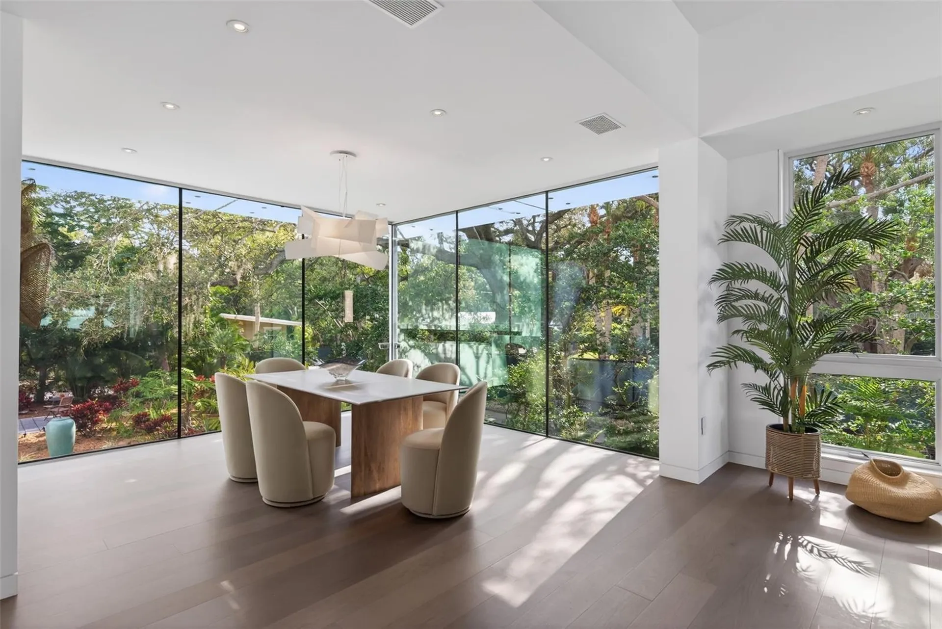 1617 Palmetto Lane Sarasota FL 34236