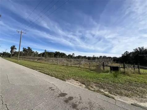 18250 Ravenswood Road Altoona FL 32702
