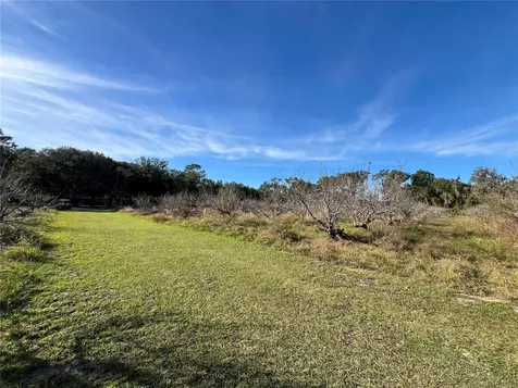 18250 Ravenswood Road Altoona FL 32702