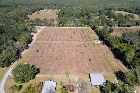 18250 Ravenswood Road Altoona FL 32702
