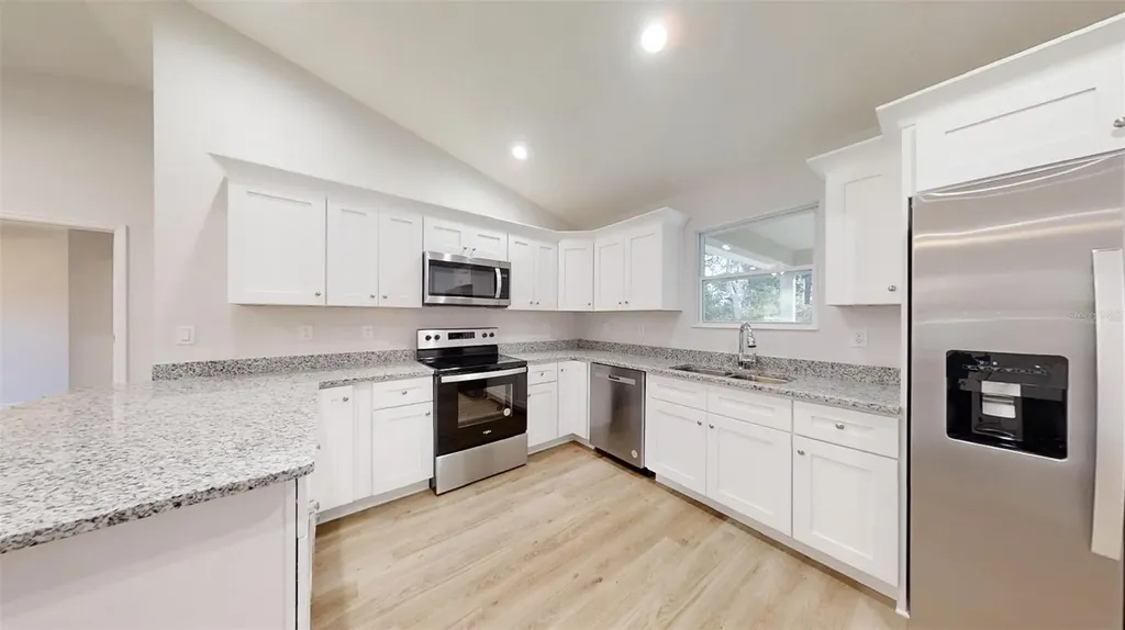 24477 NW Geranium Avenue Dunnellon FL 34431