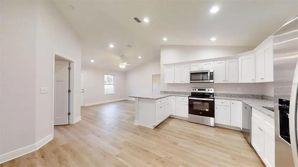 24477 NW Geranium Avenue Dunnellon FL 34431