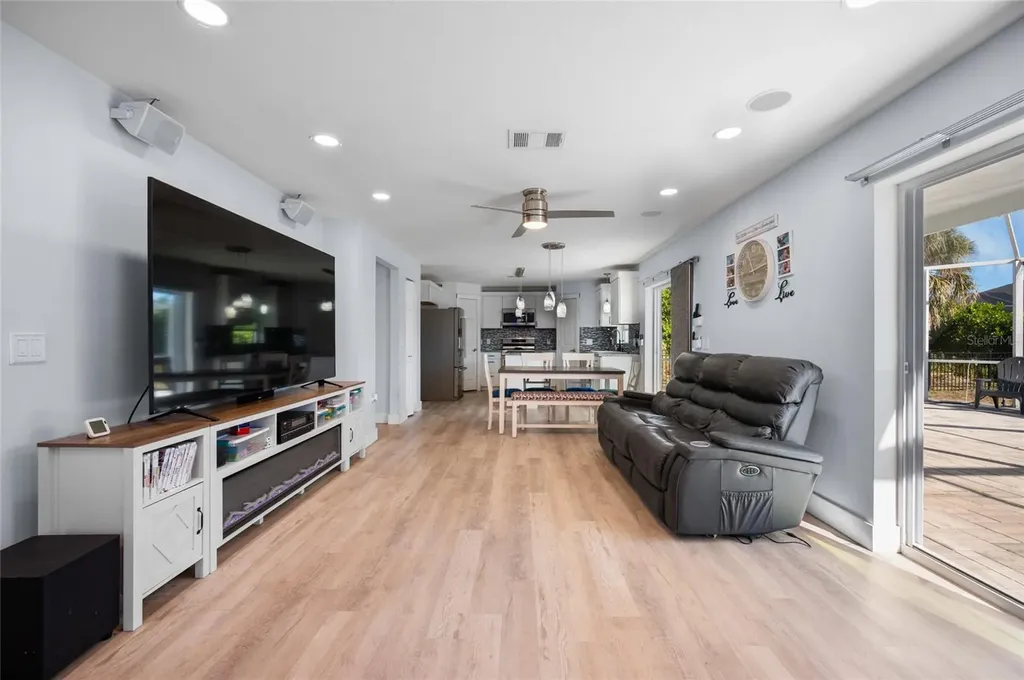 9285 Galaxie Circle Port Charlotte FL 33981