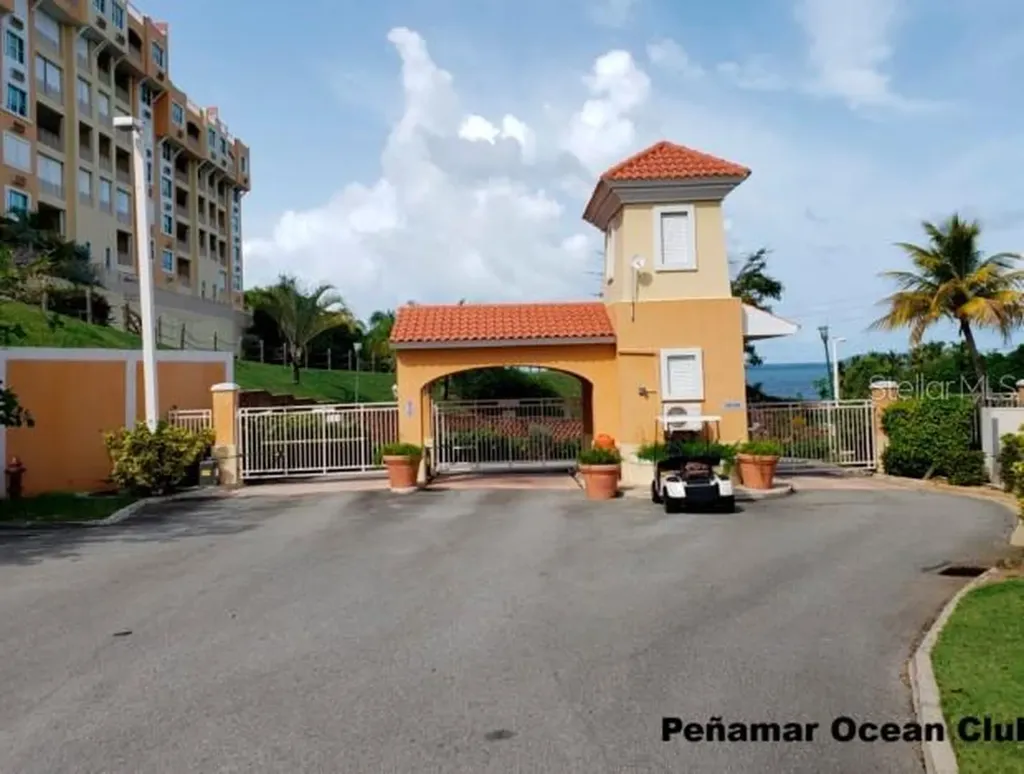800 987 State Road Fajardo PR 00738