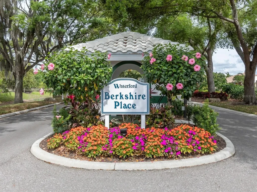 1311 Berkshire Court Venice FL 34292