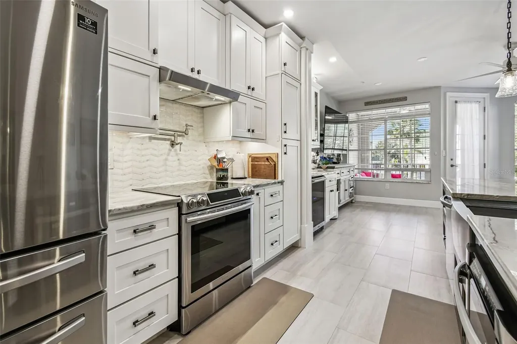 6331 Sunset Bay Circle Apollo Beach FL 33572