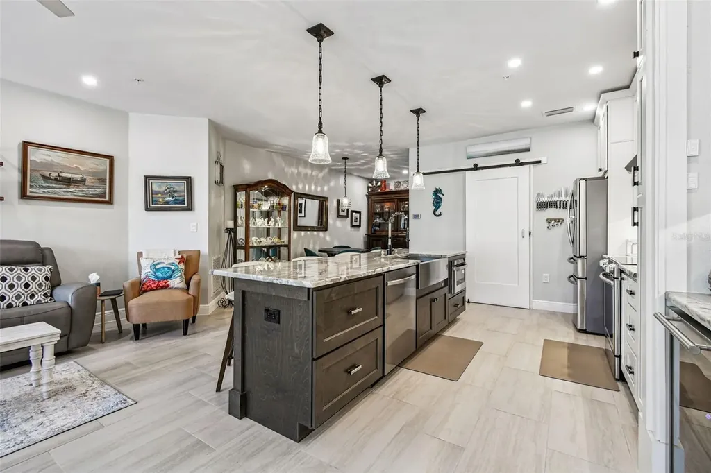 6331 Sunset Bay Circle Apollo Beach FL 33572