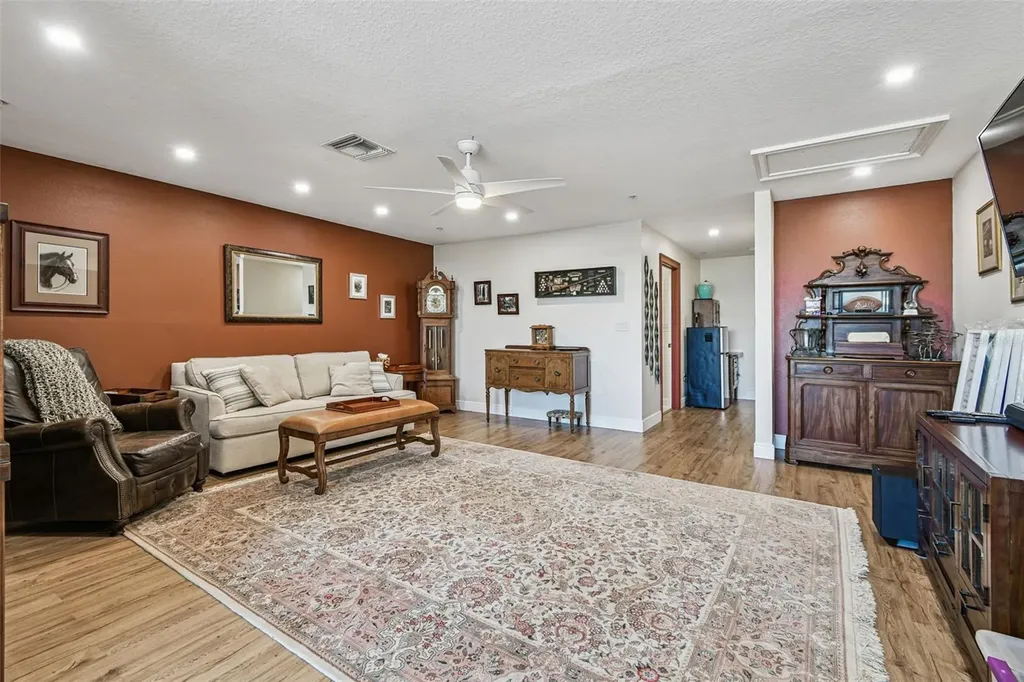 6331 Sunset Bay Circle Apollo Beach FL 33572