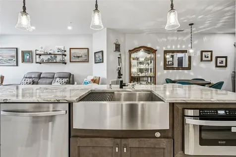 6331 Sunset Bay Circle Apollo Beach FL 33572