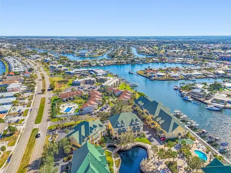 6331 Sunset Bay Circle Apollo Beach FL 33572