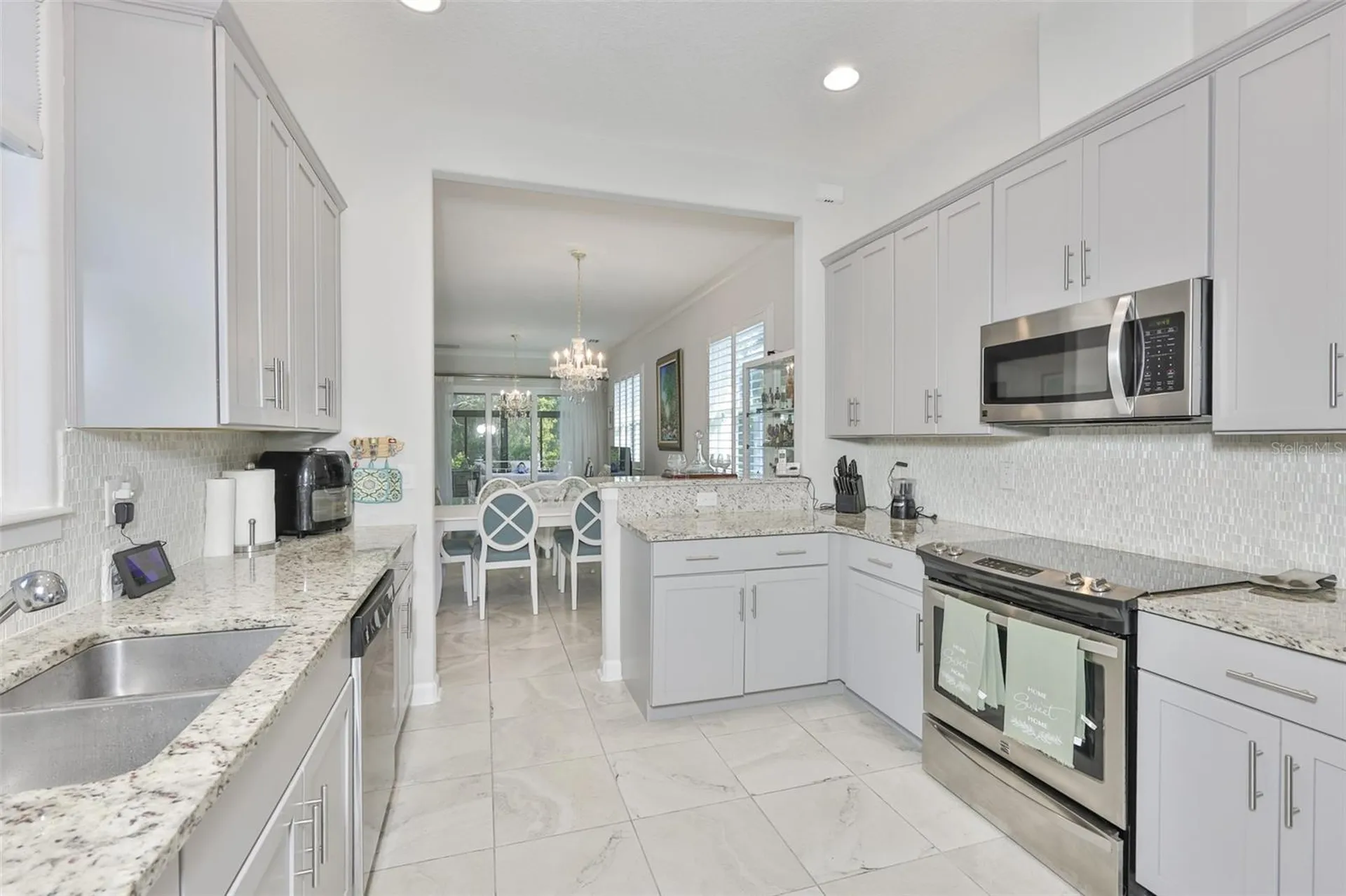 2088 Sherbrook Avenue Davenport FL 33837