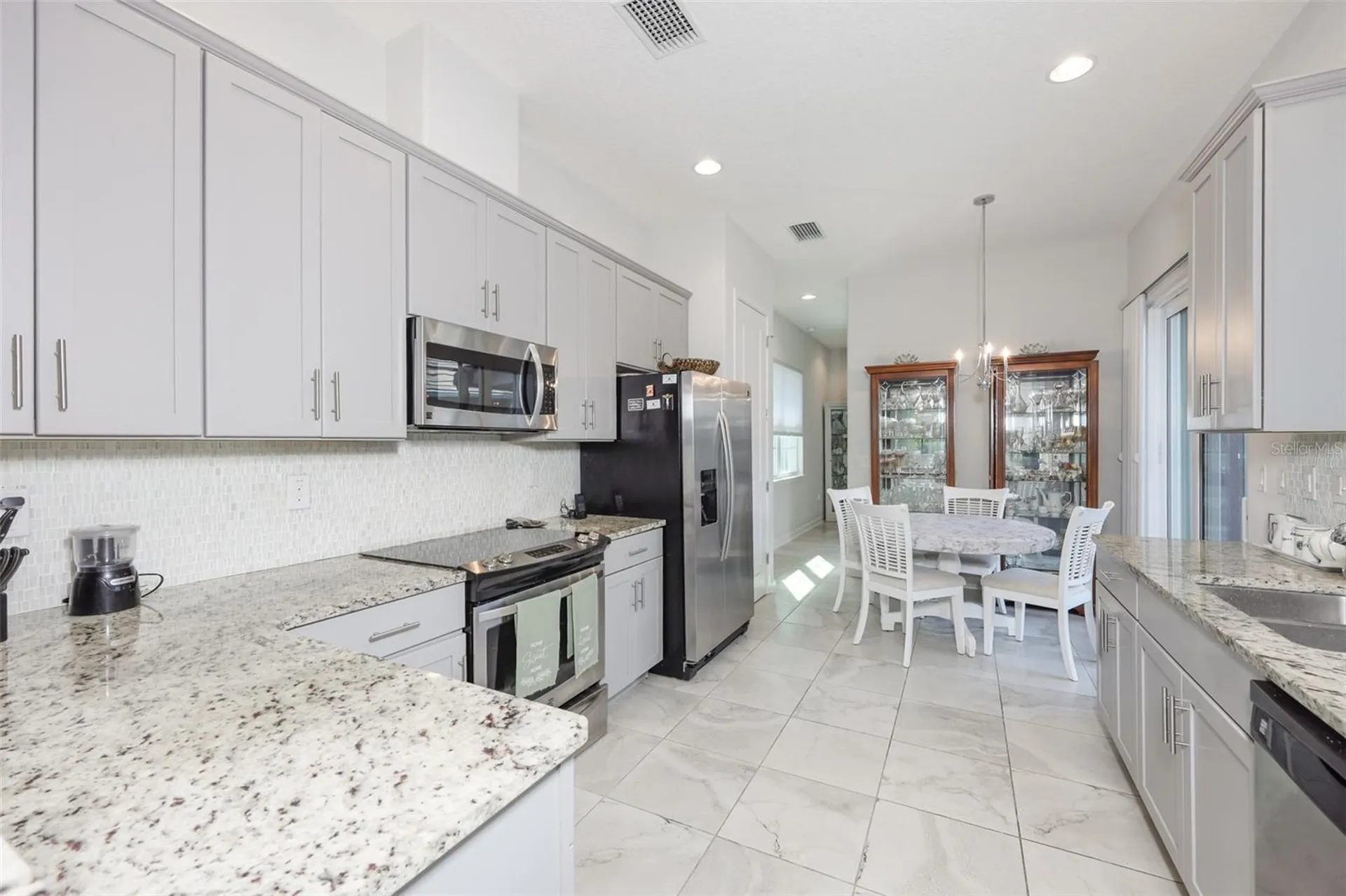 2088 Sherbrook Avenue Davenport FL 33837