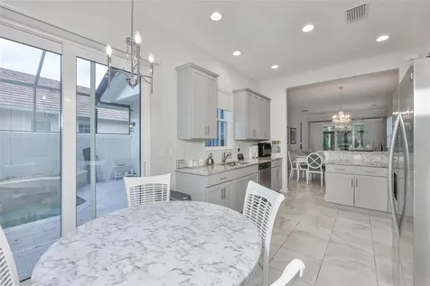 2088 Sherbrook Avenue Davenport FL 33837