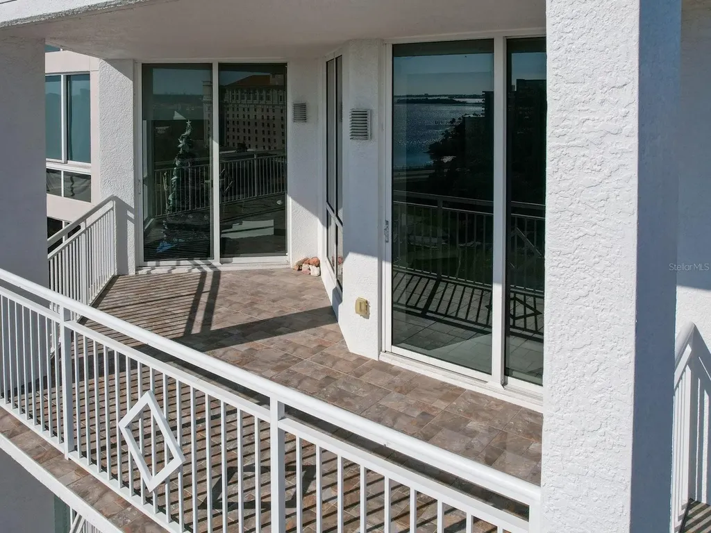 331 Cleveland Street Clearwater FL 33755