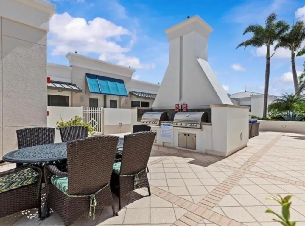 331 Cleveland Street Clearwater FL 33755