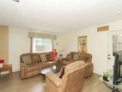 4173 Signal Hill Road Orlando FL 32808