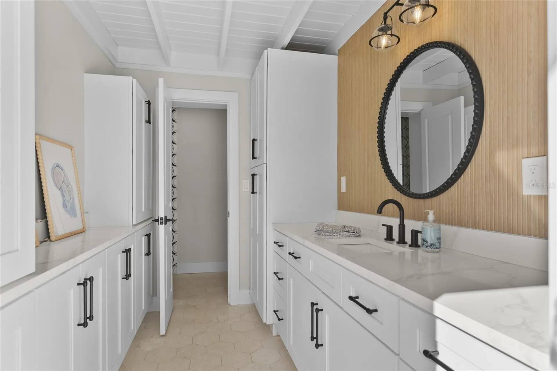 2618 S Bryant Circle Tampa FL 33629