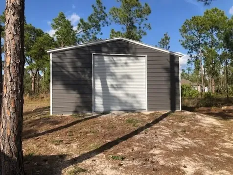 7906 19 Place Labelle FL 33935