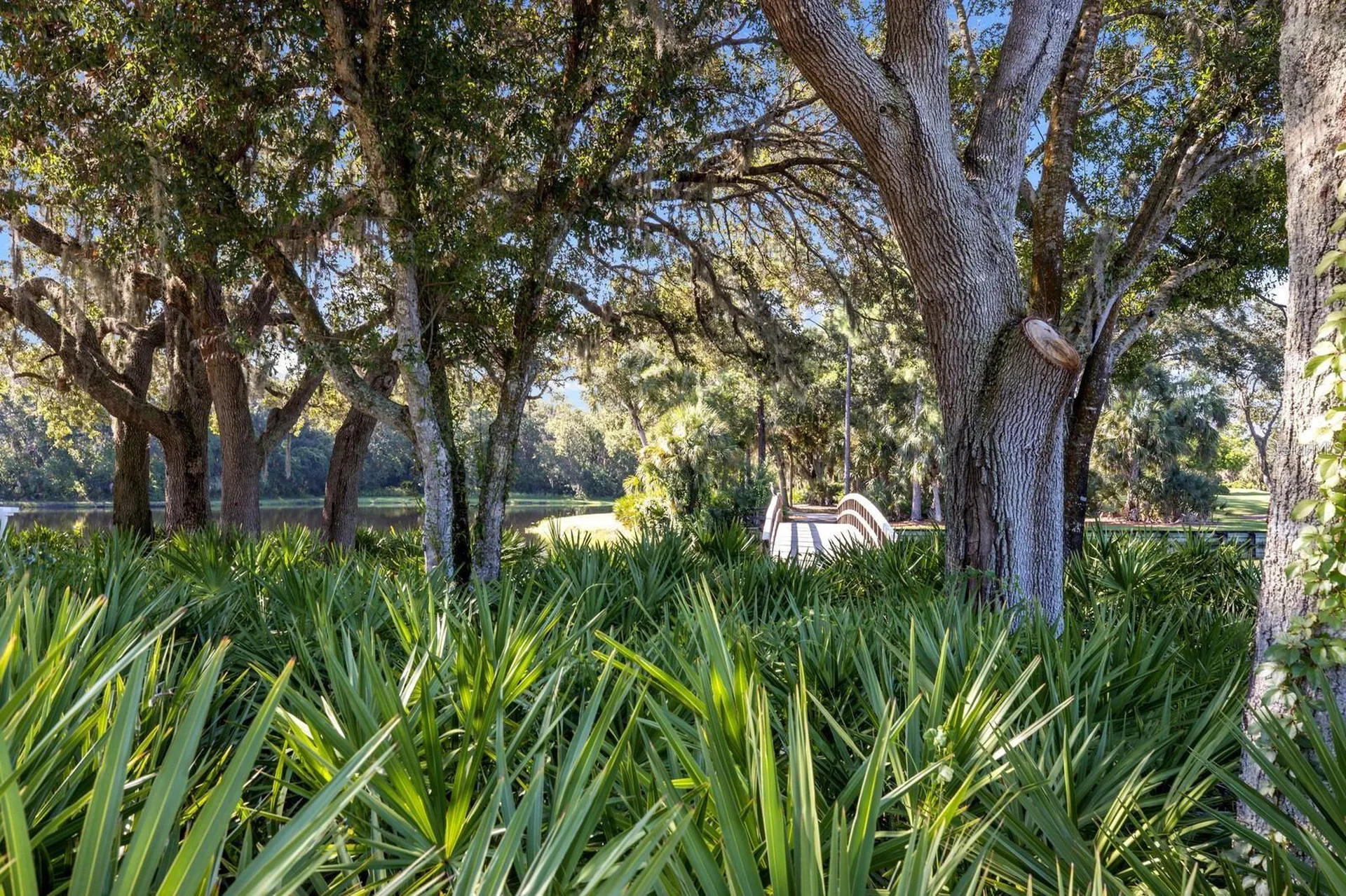 7608 Whitebridge Glen University Park FL 34201