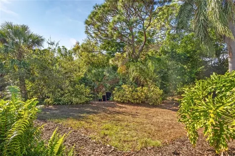 7608 Whitebridge Glen University Park FL 34201
