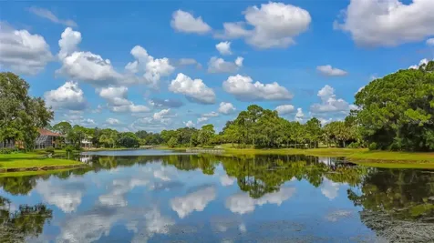 7608 Whitebridge Glen University Park FL 34201