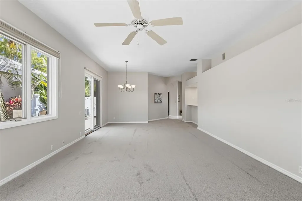 8706 53rd Terrace E Bradenton FL 34211