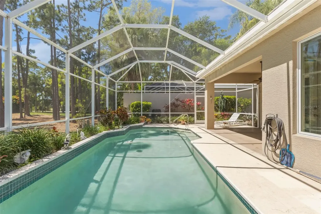 8706 53rd Terrace E Bradenton FL 34211