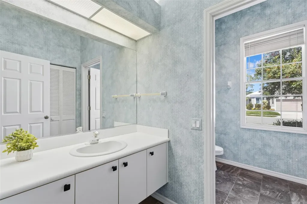 8706 53rd Terrace E Bradenton FL 34211