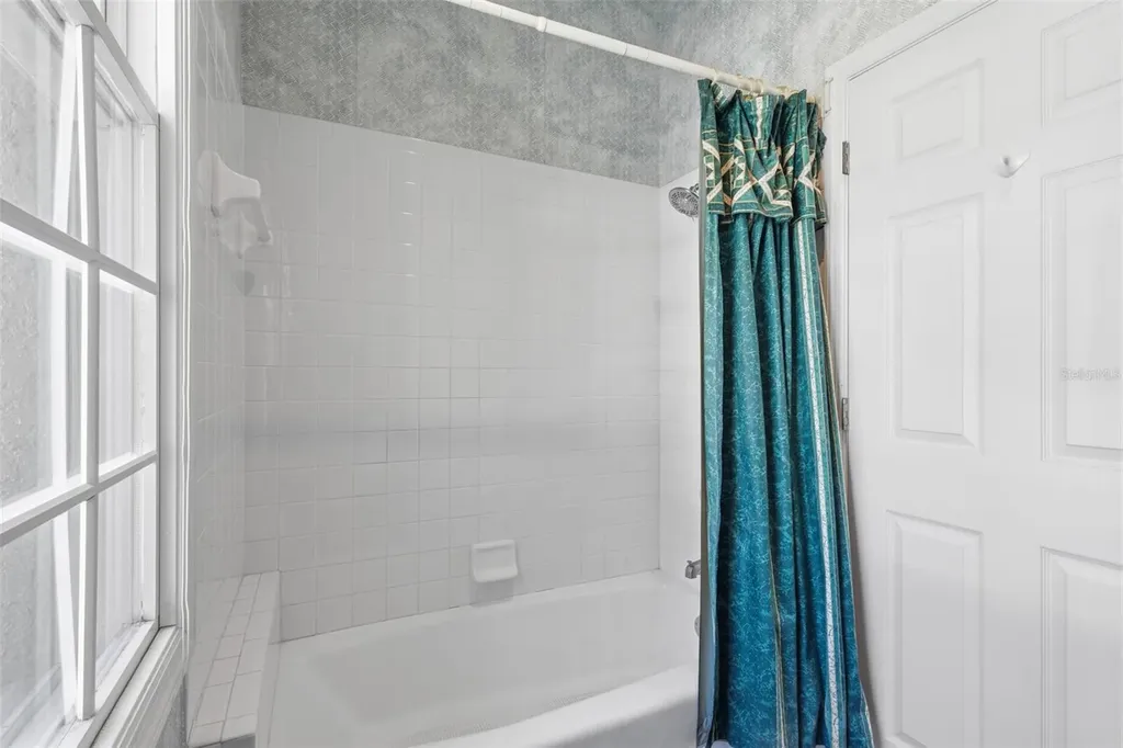 8706 53rd Terrace E Bradenton FL 34211