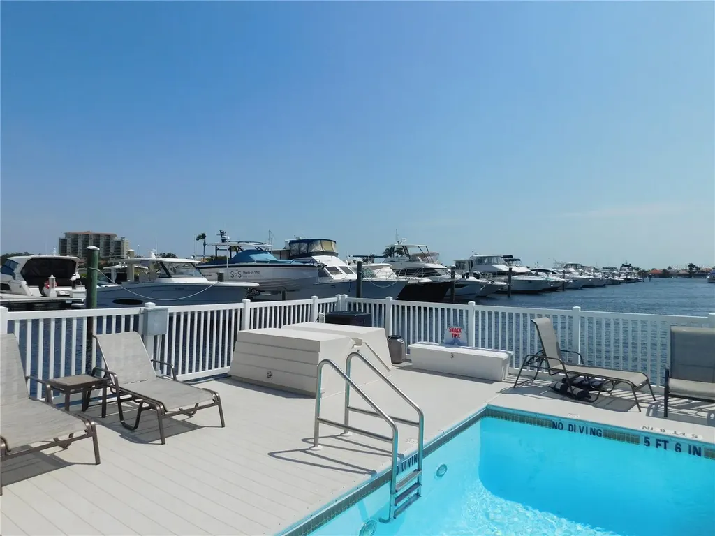 102 Riviera Dunes Way Palmetto FL 34221