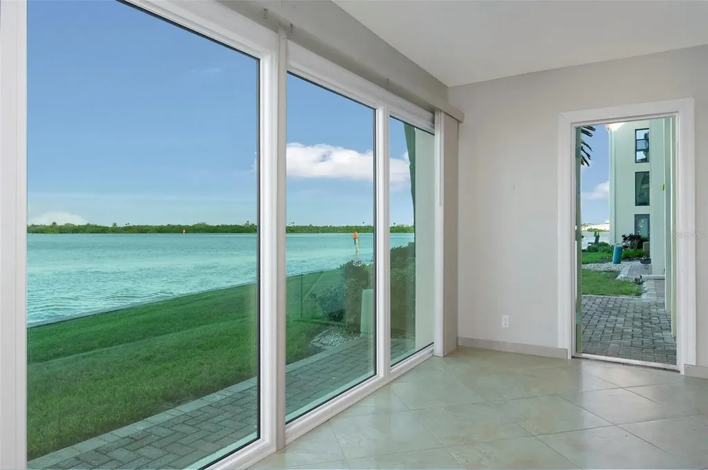 868 Bayway Boulevard Clearwater Beach FL 33767