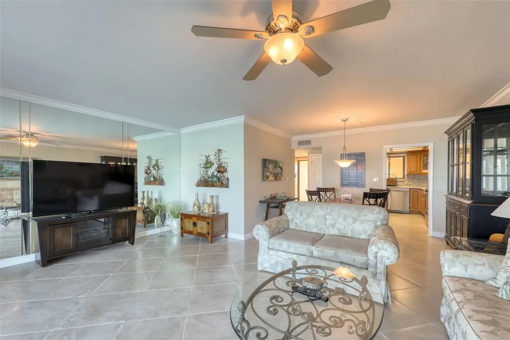 868 Bayway Boulevard Clearwater Beach FL 33767