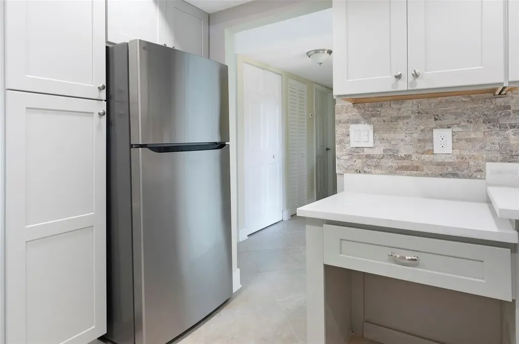868 Bayway Boulevard Clearwater Beach FL 33767
