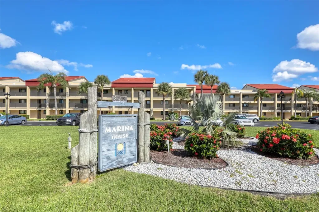 868 Bayway Boulevard Clearwater Beach FL 33767