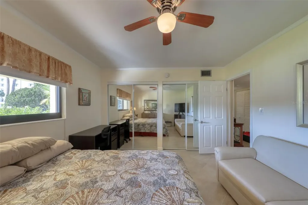 868 Bayway Boulevard Clearwater Beach FL 33767