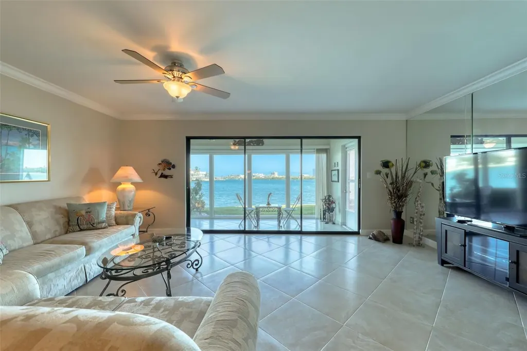 868 Bayway Boulevard Clearwater Beach FL 33767