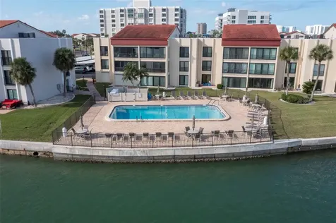 868 Bayway Boulevard Clearwater Beach FL 33767