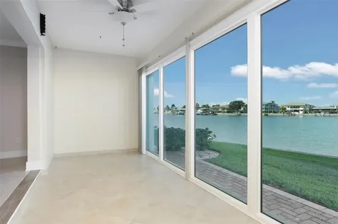 868 Bayway Boulevard Clearwater Beach FL 33767