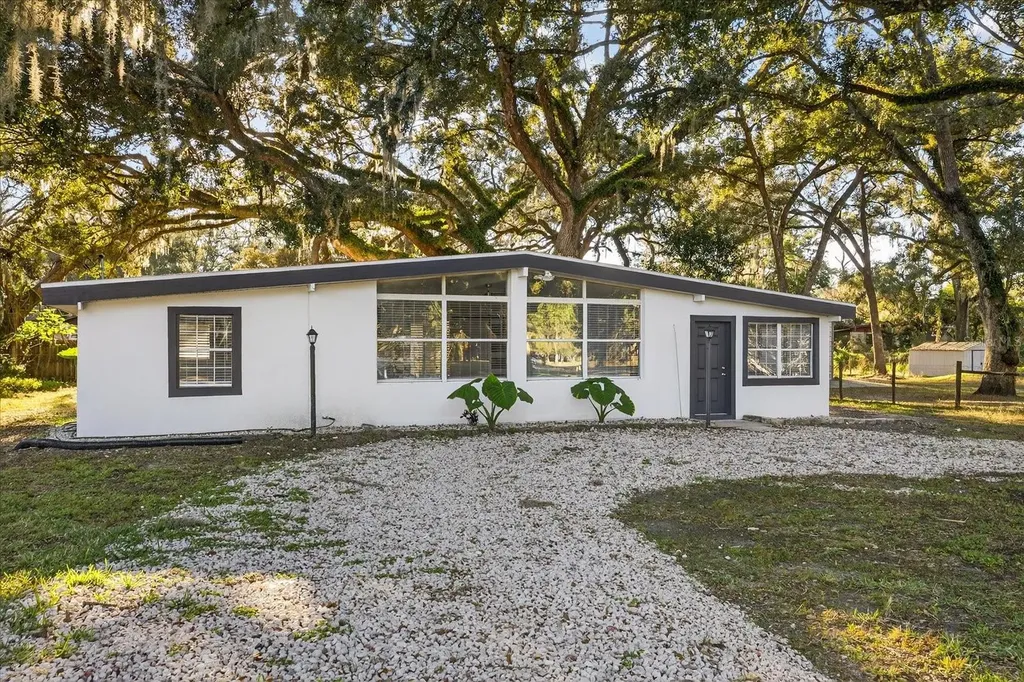 34796 Gardenia Way Dade City FL 33523