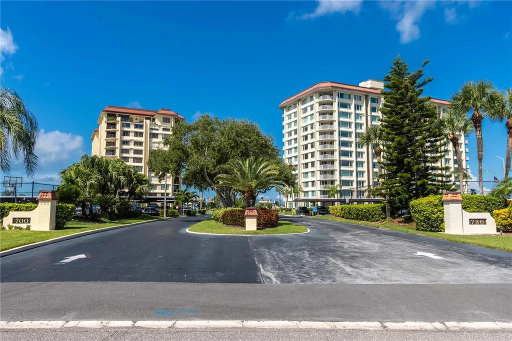 700 Island Way Clearwater Beach FL 33767