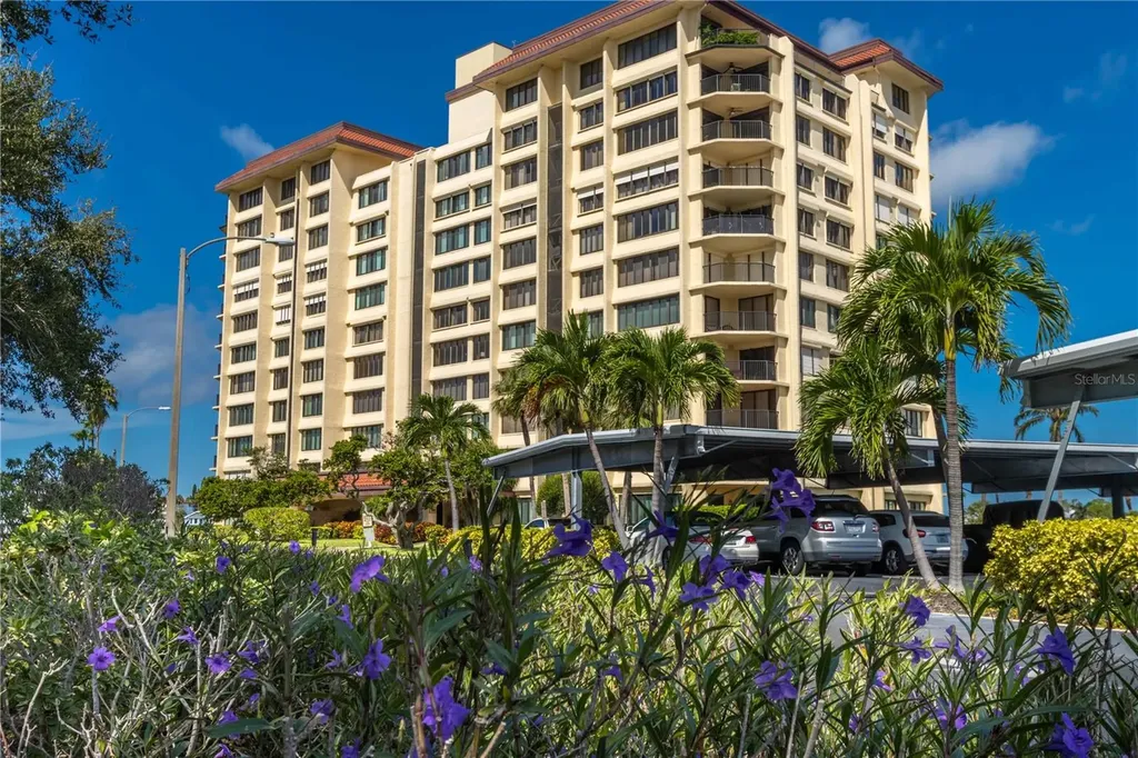 700 Island Way Clearwater Beach FL 33767