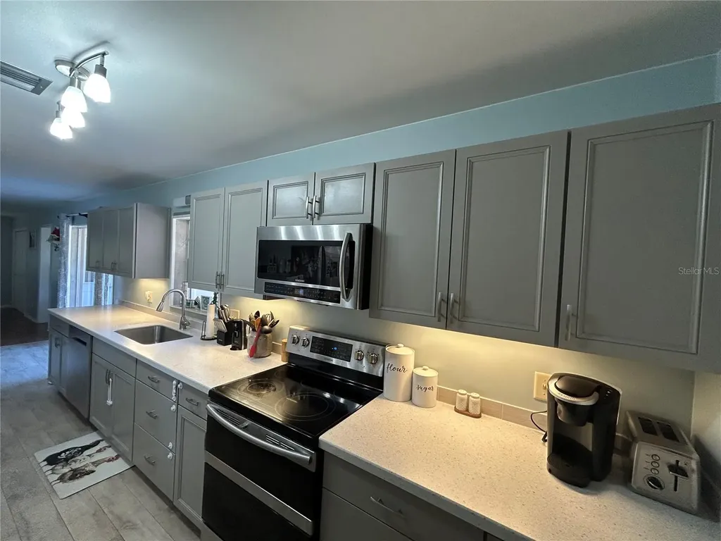 5231 Timberlane Road Lake Wales FL 33898