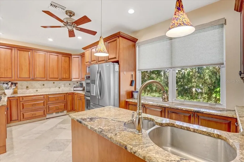 2965 Bayshore Pointe Drive Tampa FL 33611