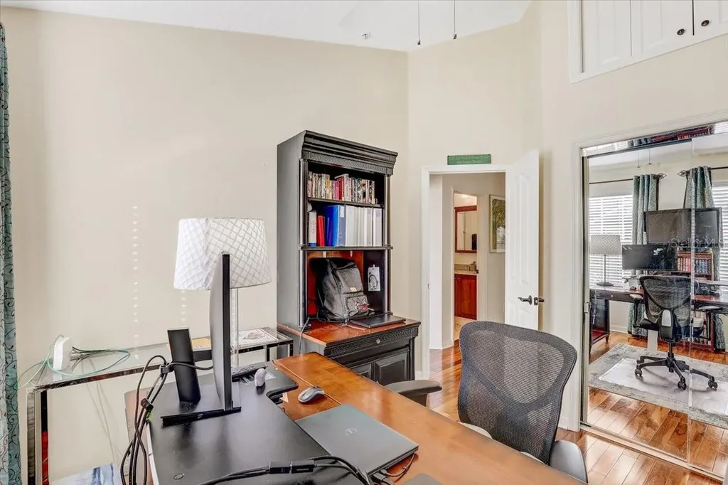 2965 Bayshore Pointe Drive Tampa FL 33611