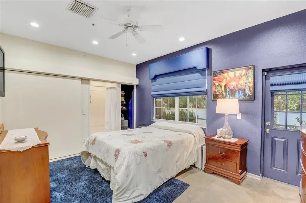 2965 Bayshore Pointe Drive Tampa FL 33611