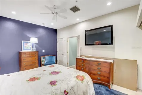 2965 Bayshore Pointe Drive Tampa FL 33611