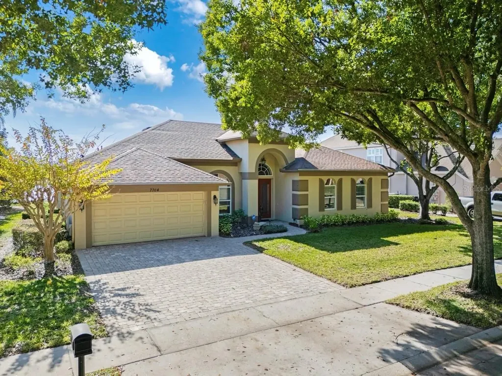 7704 Kings Passage Avenue Orlando FL 32835